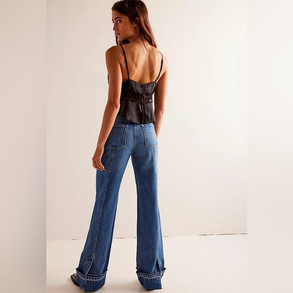 Free People We The Free Flare Jeans - Picture 2 of 9